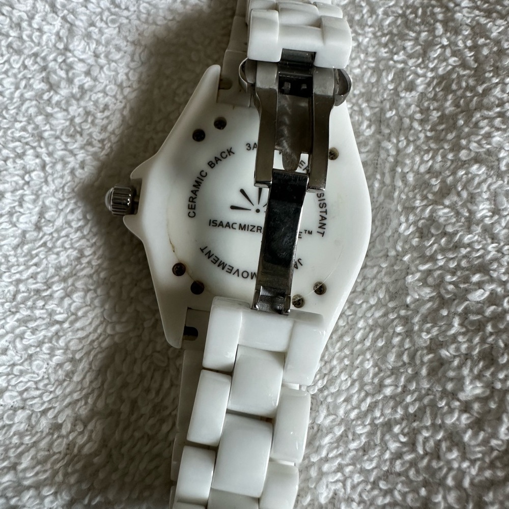 White Ceramic Watch - Picture 2 of 4